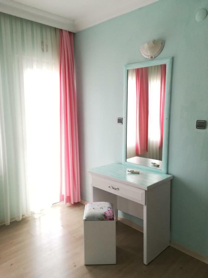 Turtle Apart Aparthotel Фетие Екстериор снимка